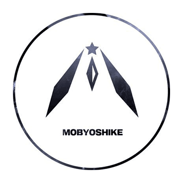 モブ吉家 logo